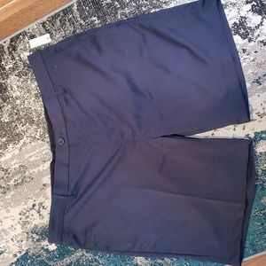 AMAZON ESSENTIALS MENS SHORTS SIZE 42